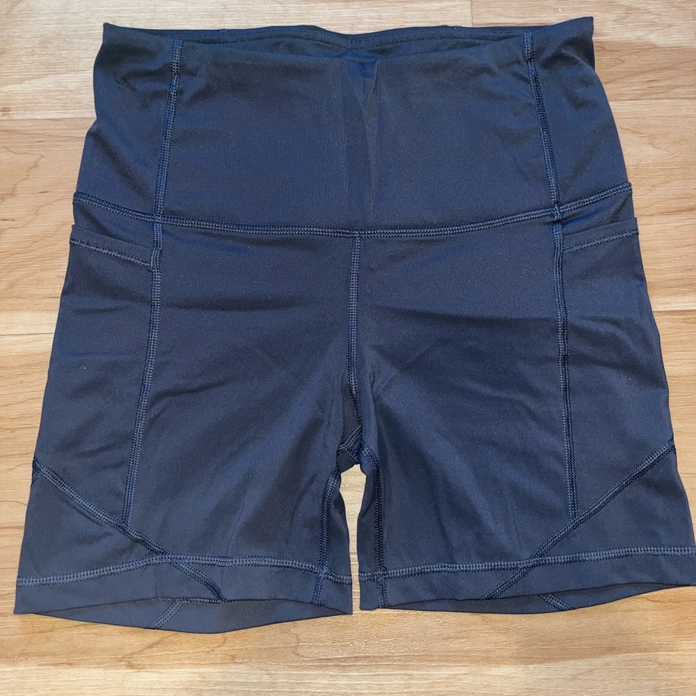 Women's Grey 6” High-Waisted Biker Shorts